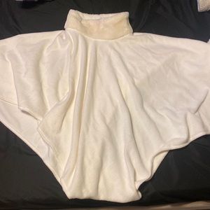 white tunic prefect for the cold season!❄️